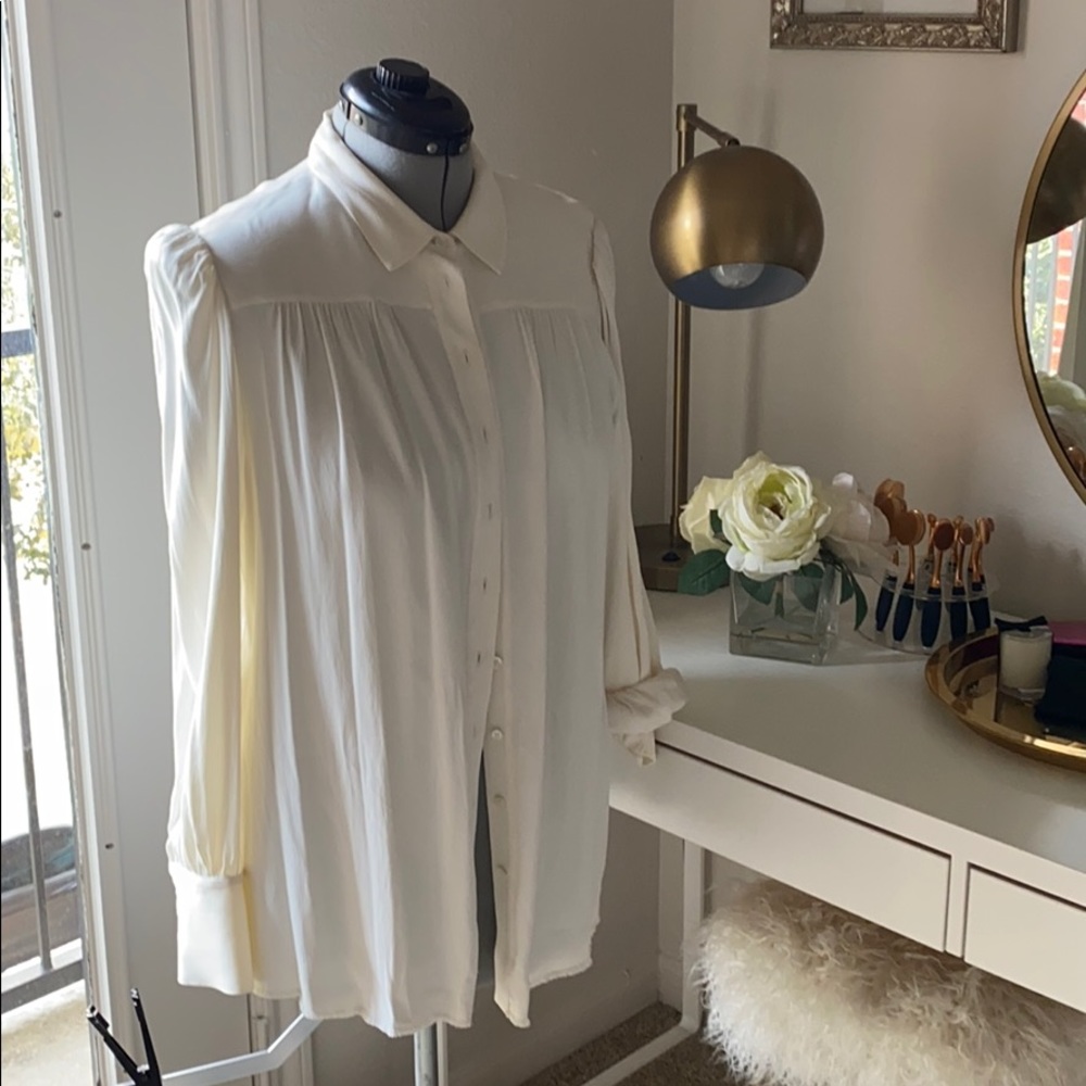 Frame silk pleated yoke button down